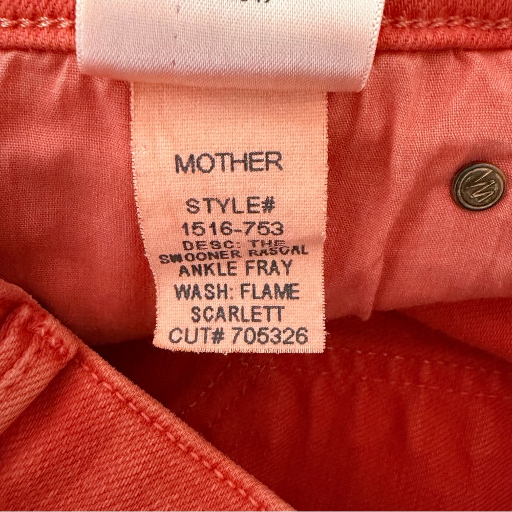 Mother - The Swooner Rascal Ankle Fray in Flame Scarlett - Picture 9 of 15